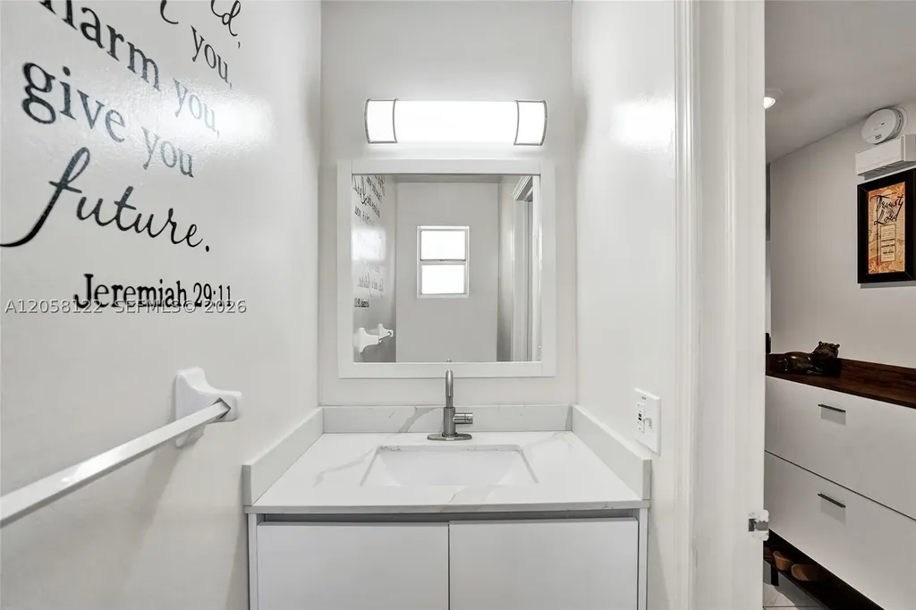 6813 NW 29th Avenue Fort Lauderdale FL 33309