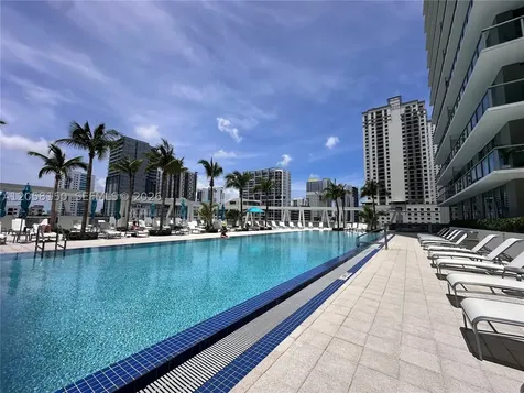 1111 SW 1st Avenue Miami FL 33130