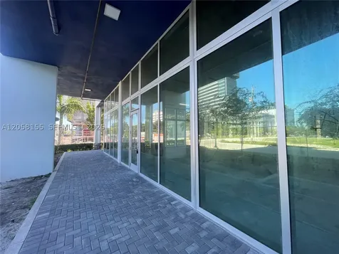 2820 NE 214th Street Aventura FL 33180