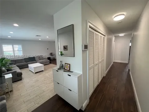 4081 Lake Drive Coconut Creek FL 33066