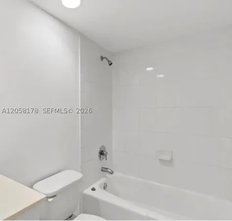 3000 S Ocean Drive Hollywood FL 33019