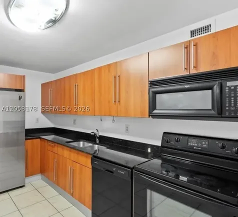 3000 S Ocean Drive Hollywood FL 33019