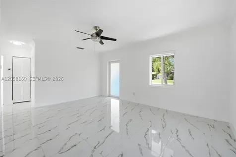 6785 SW 17th Street Miami FL 33155