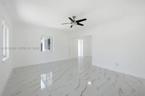 6785 SW 17th Street Miami FL 33155