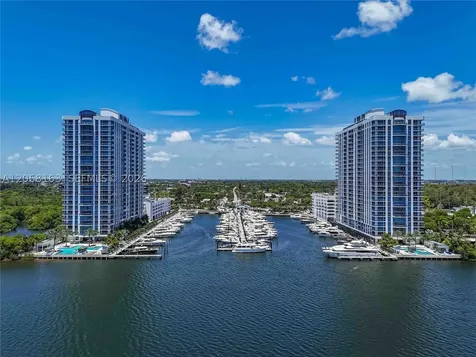 17301 Biscayne Boulevard North Miami Beach FL 33160