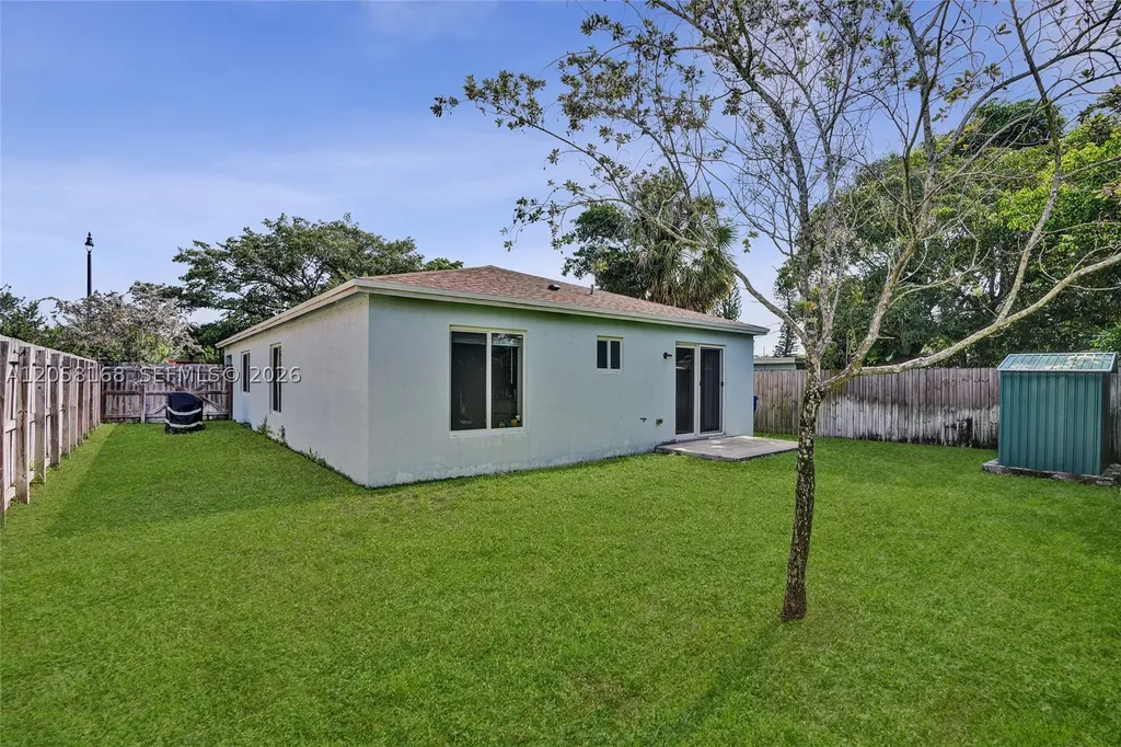 2820 NW 4th Street Pompano Beach FL 33069