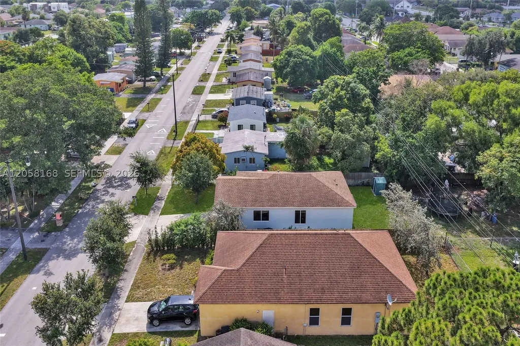 2820 NW 4th Street Pompano Beach FL 33069