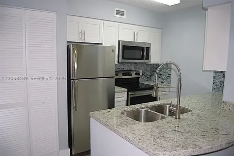 2803 N Oakland Forest Drive Oakland Park FL 33309