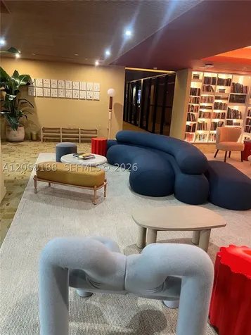 90 NE 32 Miami FL 33137