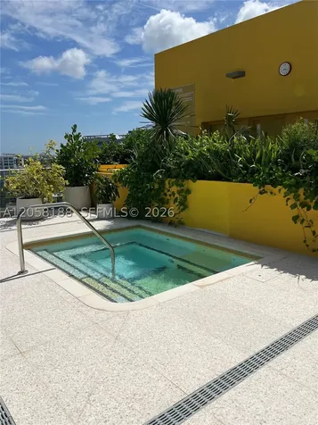 90 NE 32 Miami FL 33137