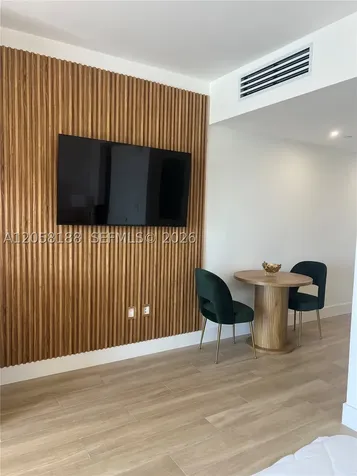 90 NE 32 Miami FL 33137