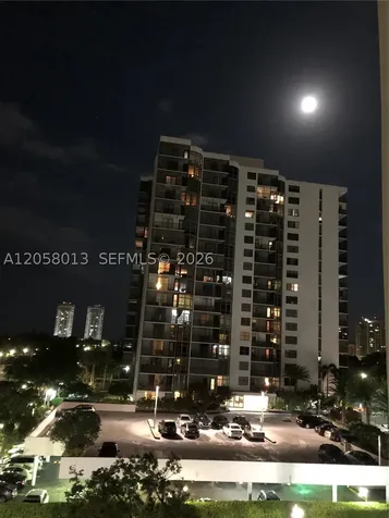 3301 N Country Club Drive Aventura FL 33180