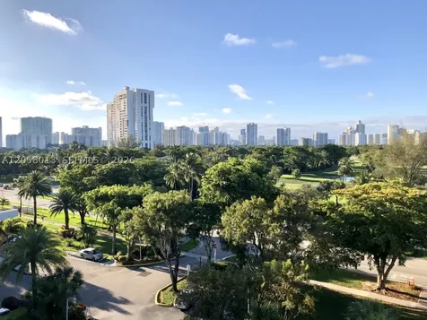 3301 N Country Club Drive Aventura FL 33180