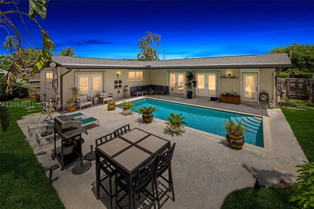 3230 SW 23rd Street Fort Lauderdale FL 33312