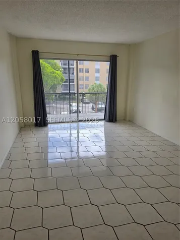 4158 Inverrary Drive Lauderhill FL 33319