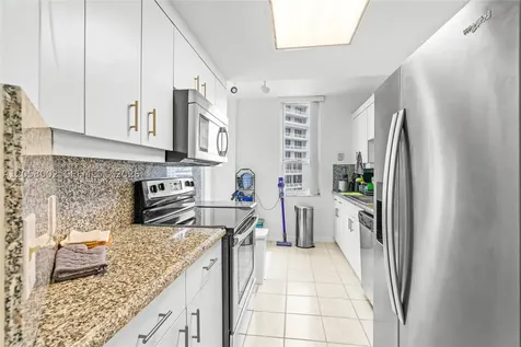 701 Brickell Key Boulevard Miami FL 33131