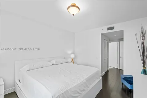 701 Brickell Key Boulevard Miami FL 33131