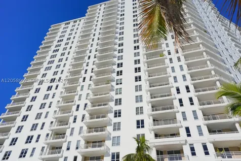 701 Brickell Key Boulevard Miami FL 33131