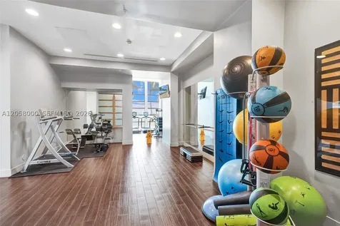 665 NE 25th Street Miami FL 33137
