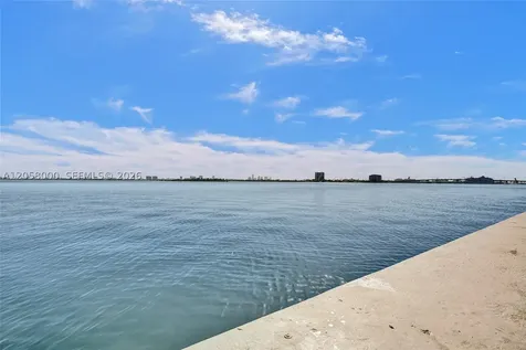 665 NE 25th Street Miami FL 33137