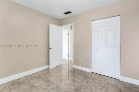 9937 NW 9th St Circle Miami FL 33172