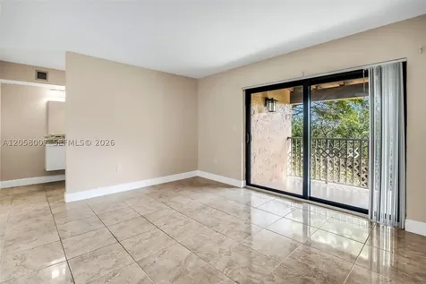 9937 NW 9th St Circle Miami FL 33172