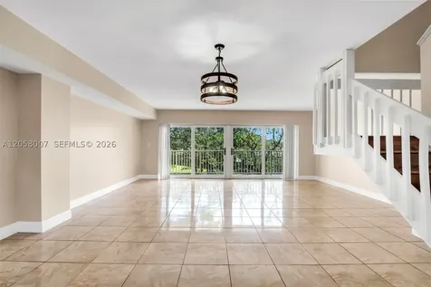 9937 NW 9th St Circle Miami FL 33172