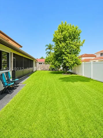 15832 Stonetower Street Davie FL 33331