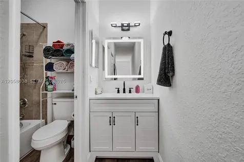 1315 N Santa Catalina Circle North Lauderdale FL 33068