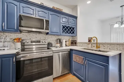 1315 N Santa Catalina Circle North Lauderdale FL 33068