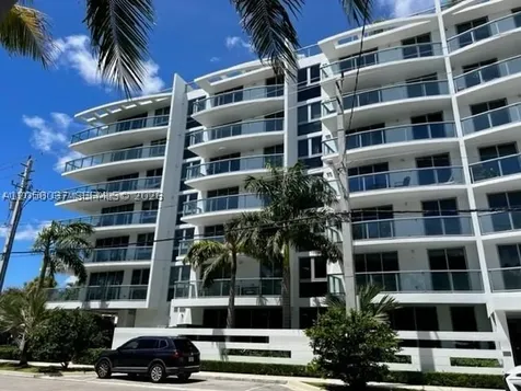 13800 Highland Drive North Miami Beach FL 33181