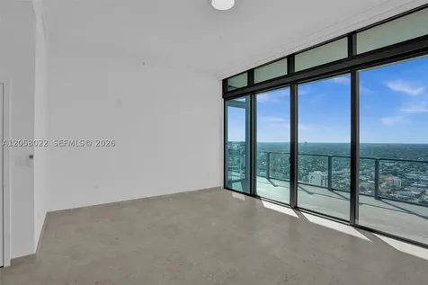 88 SW 7th Street Miami FL 33130