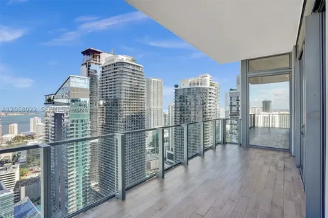 88 SW 7th Street Miami FL 33130