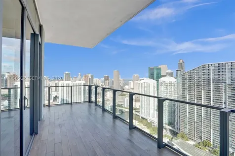 88 SW 7th Street Miami FL 33130