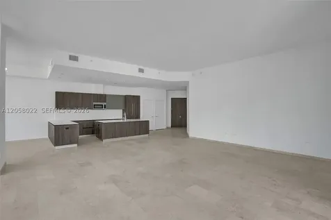 88 SW 7th Street Miami FL 33130
