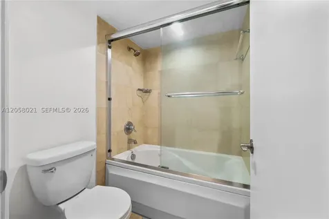 18011 Biscayne Boulevard Aventura FL 33160