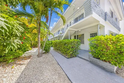 535 73rd Street Miami Beach FL 33141