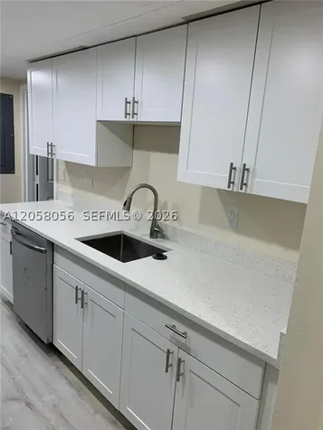 7911 NW 75th Avenue Tamarac FL 33321