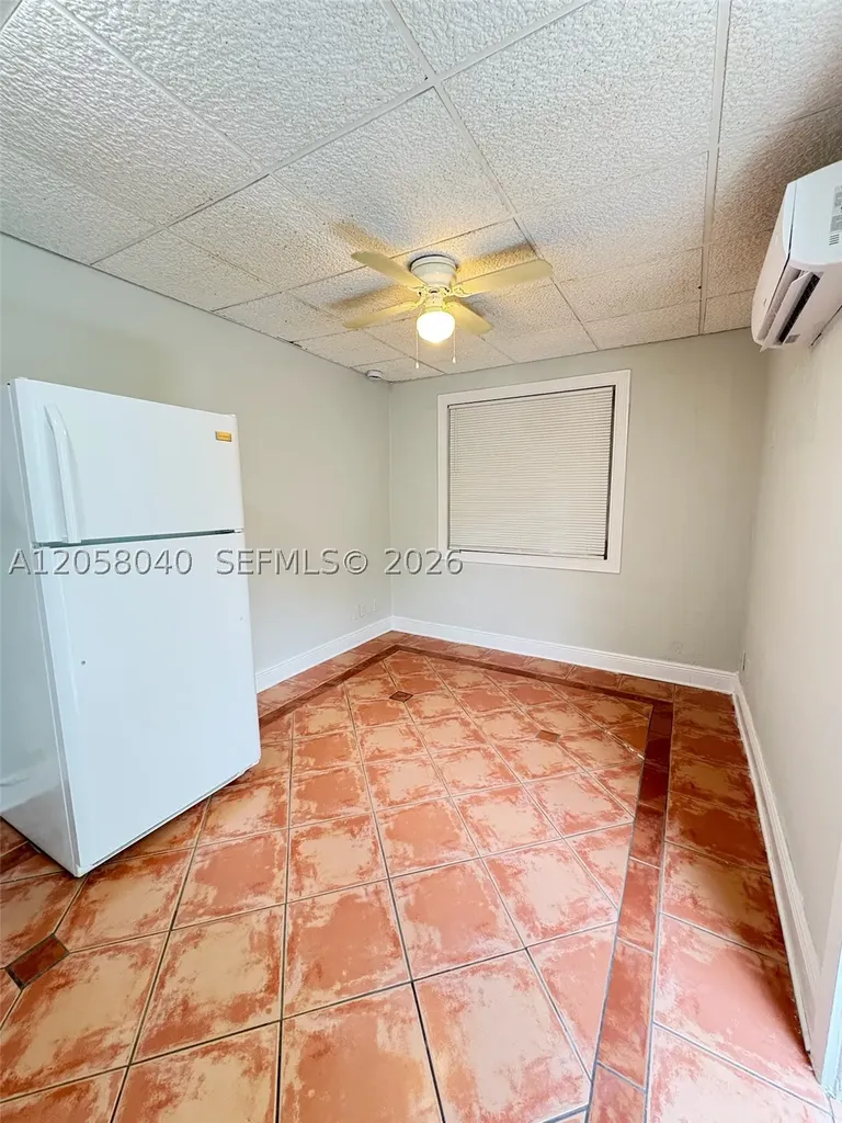 1919 Thomas Street Hollywood FL 33020