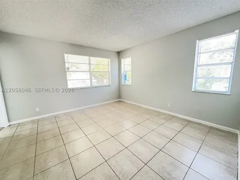 95 NE 41st Street Oakland Park FL 33334