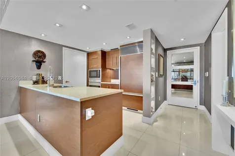 475 Brickell Avenue Miami FL 33131