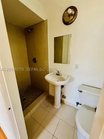 2830 Pine Tree Drive Miami Beach FL 33139
