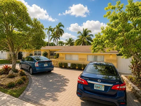 13540 NW 17th Avenue Opa-Locka FL 33054