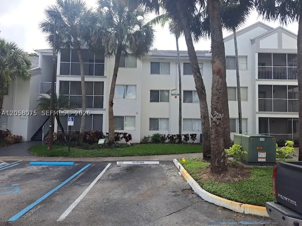 5612 Rock Island Road Tamarac FL 33319