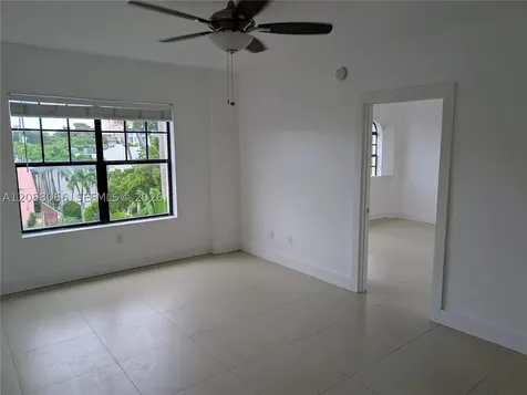 934 Michigan Avenue Miami Beach FL 33139