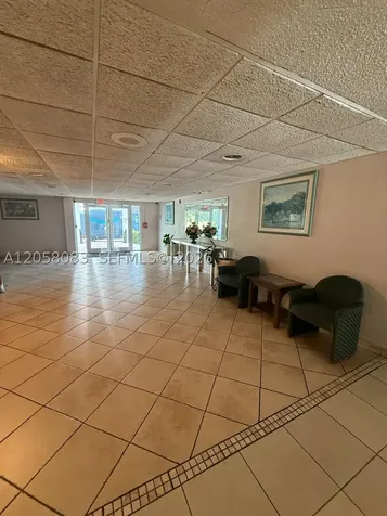 16465 NE 22nd Avenue North Miami Beach FL 33160