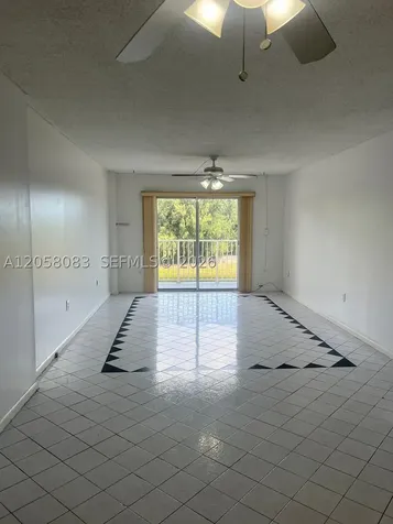 16465 NE 22nd Avenue North Miami Beach FL 33160