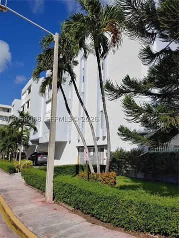 7705 Abbott Avenue Miami Beach FL 33141