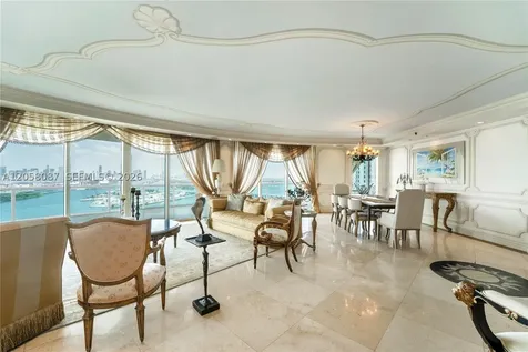 1000 S Pointe Drive Miami Beach FL 33139
