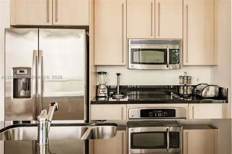 1111 SW 1 Avenue Miami FL 33130